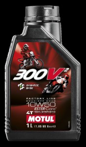 Packshot_MOTUL_108586_300V2_10W50_11L