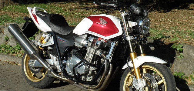 HONDA CB1300SF